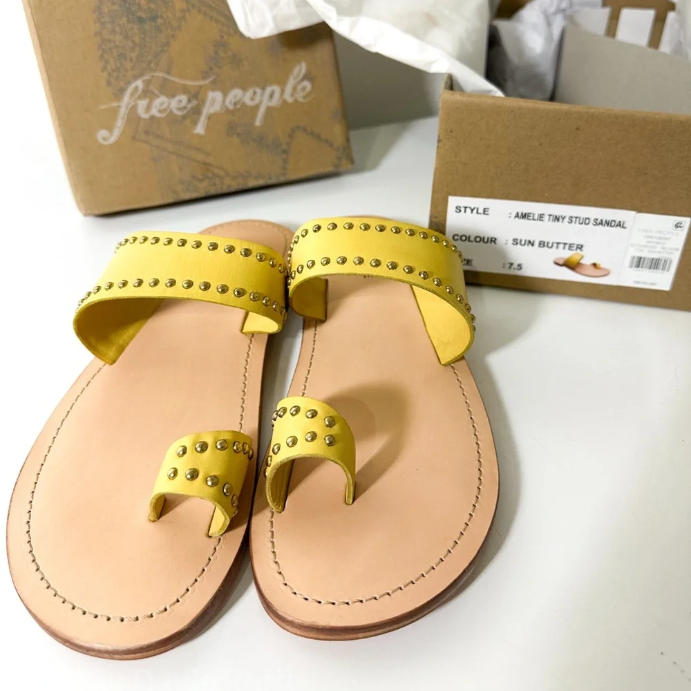 Free People Amelie Tiny Stud Sandal in Sun Butter size 7.5 New in Box